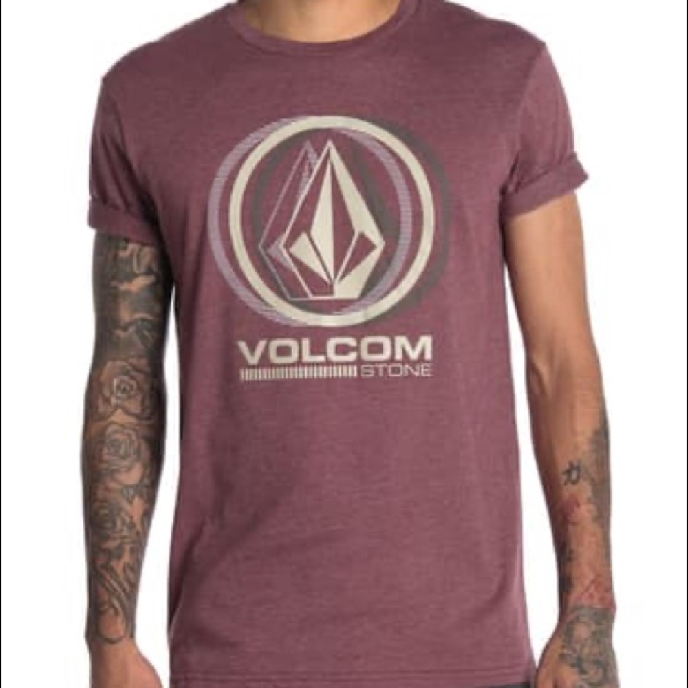 Men’s Volcom T-Shirt  XL